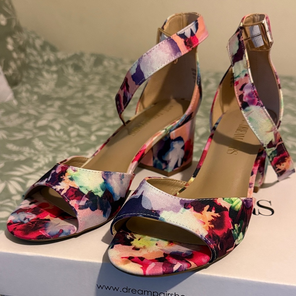 Multicolor Floral Heels - Picture 1 of 8